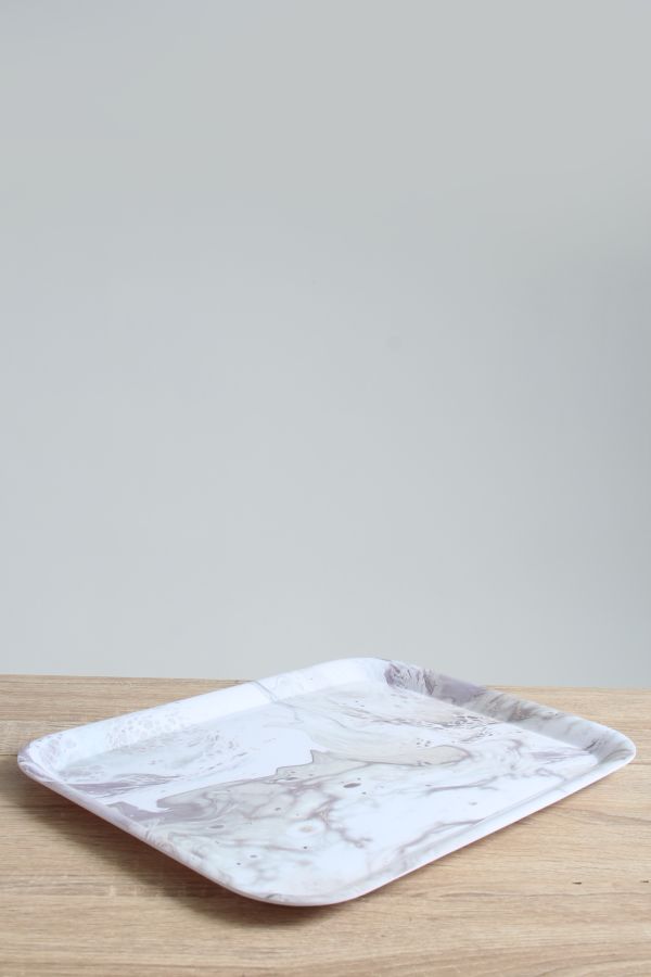 MARBLE-LIKE SERVING TRAY