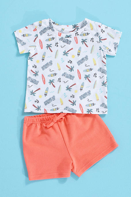 T Shirt + Shorts Set