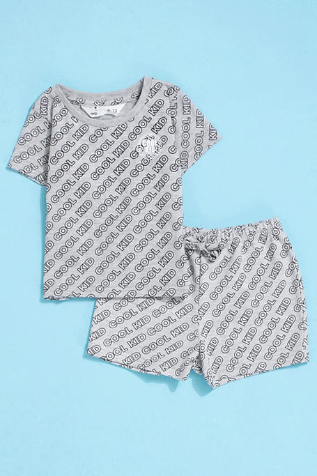 T Shirt + Shorts Set