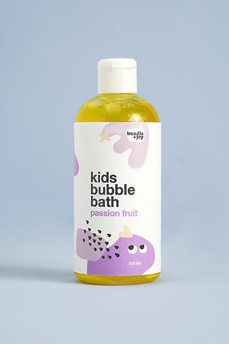 Bundle + Joy Kids Bubble Bath Passion Fruit 300ml