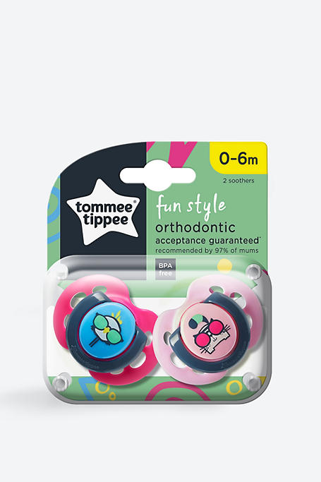 Tommee Tippee Fun Style Soothers 2 Pack 0-6 Motnhs