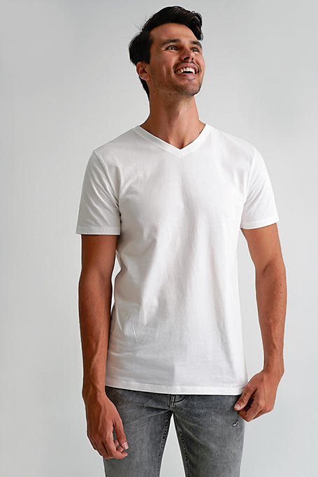 Slim Fit V-neck T-shirt