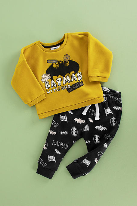 Batman Printed Pullover And Joggers Set