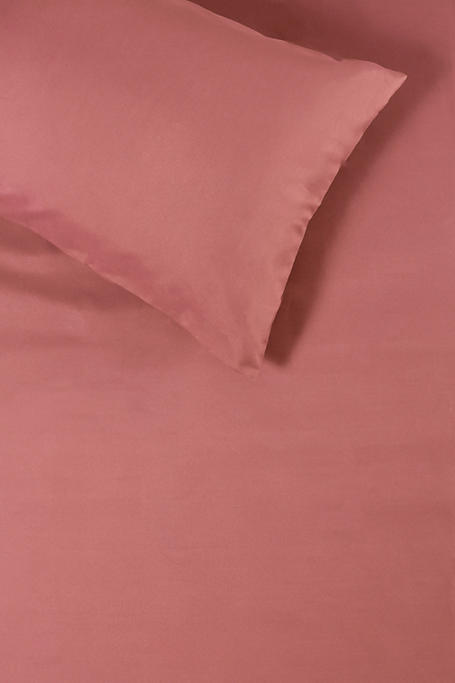 Microfibre 97 Thread Count Fitted Sheet