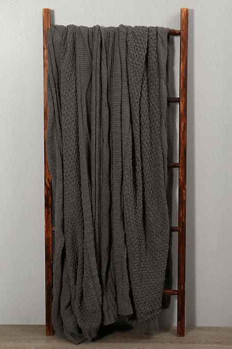 Cable Knitted Throw 250x270cm