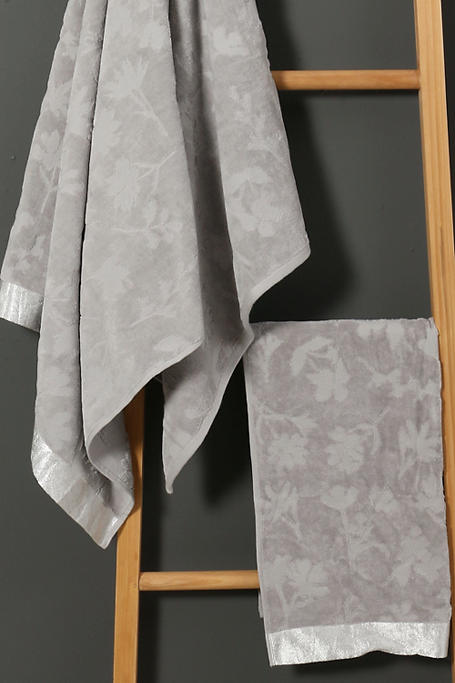Cotton Jacquard Floral Metallic Border Towel