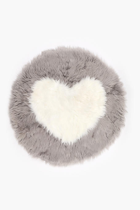 Faux Fur Round Heart Rug, 95cm