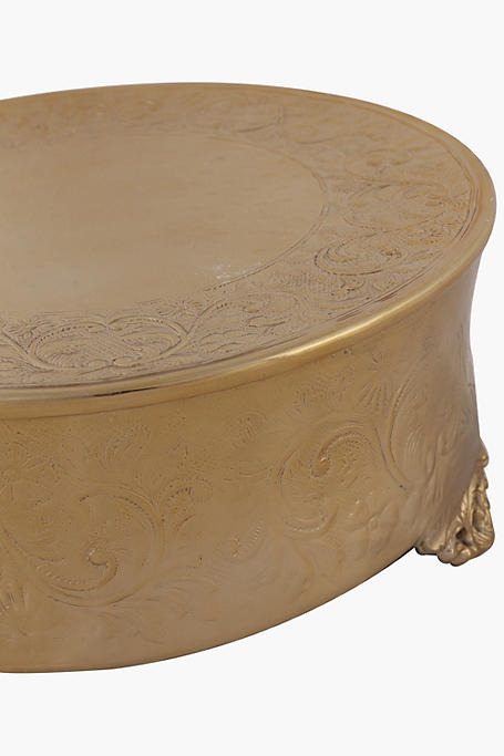 Scalloped Embossed Metal Cake Stand