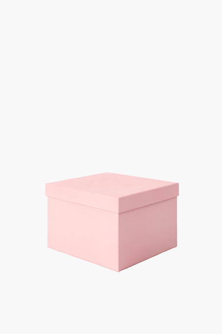 Plain Gift Box Medium