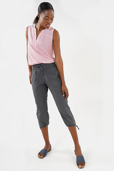 Relaxed Fit Cropped Bottoms